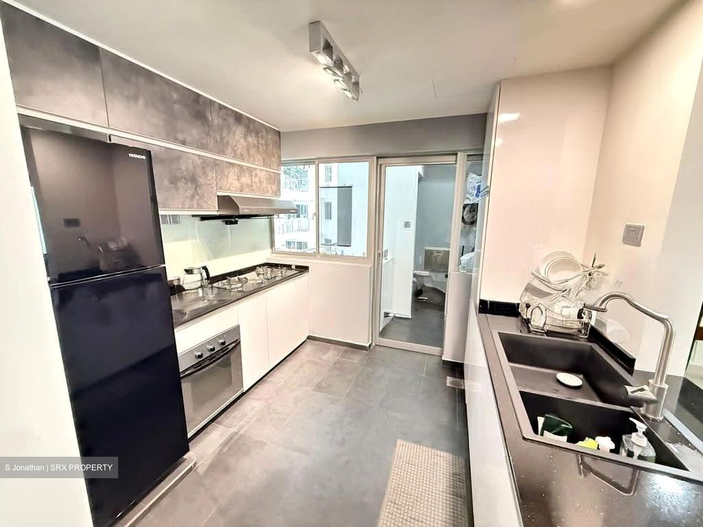 Grandeur 8 (D20), Condominium #612824371